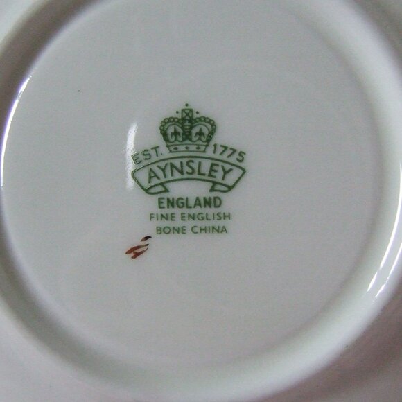 Aynsley teacup and saucer pastel pink and floral pattern vintage fine bone china - Picture 4 of 11